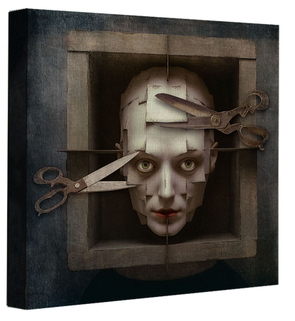 Alisa Williams - Scissor face