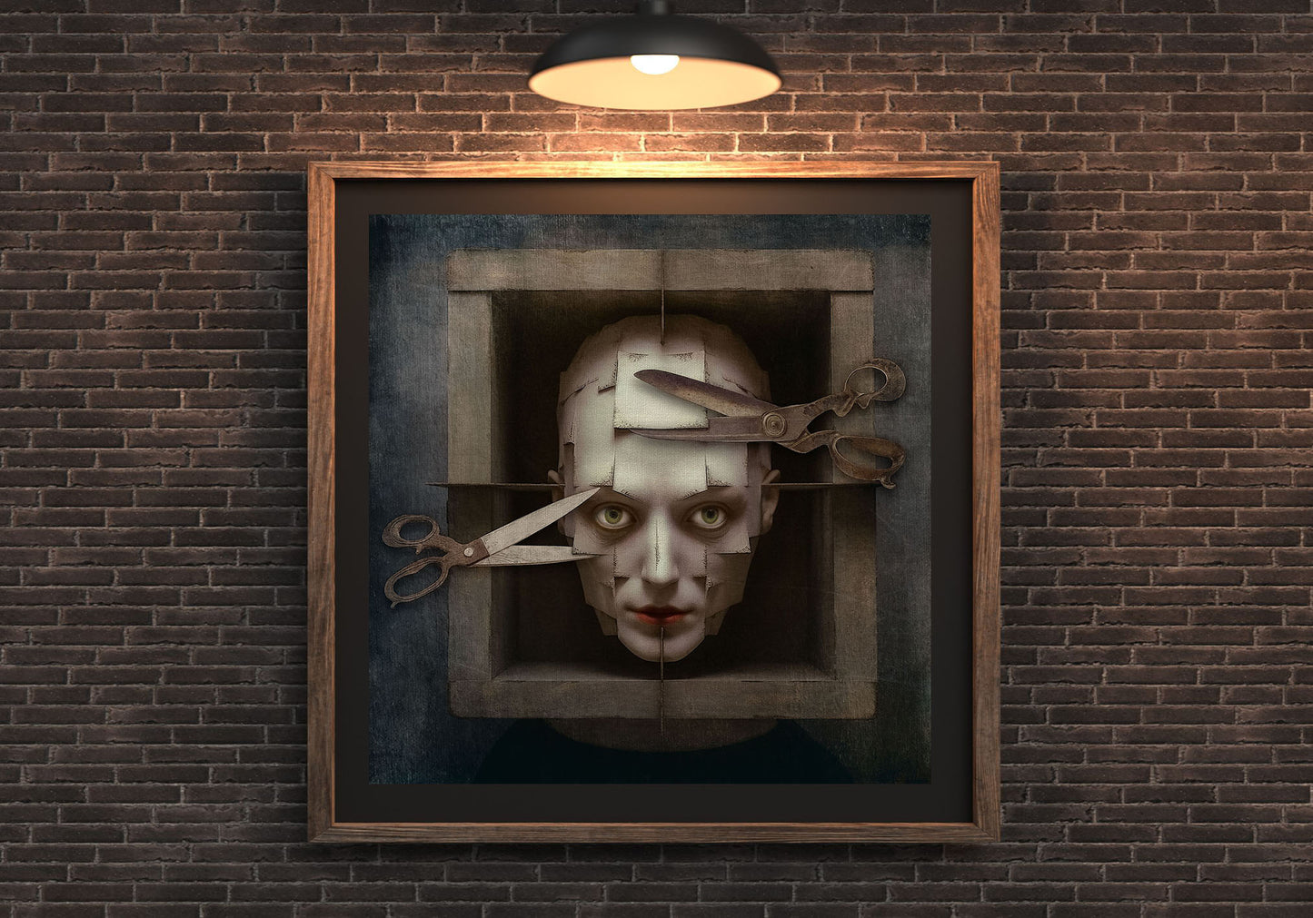 Alisa Williams - Scissor face