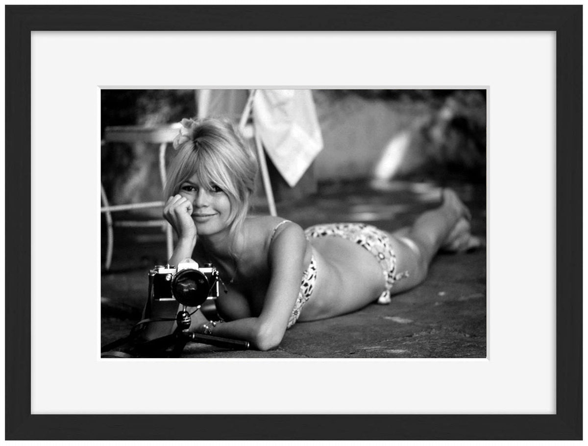 Portraits (B&W) -  Brigitte Bardot Swimming Pool