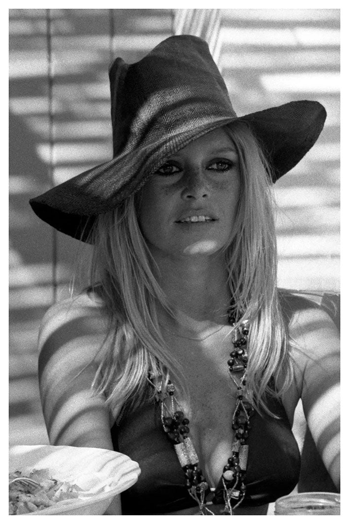 Portraits (B&W) -  Brigitte Bardot on the beach