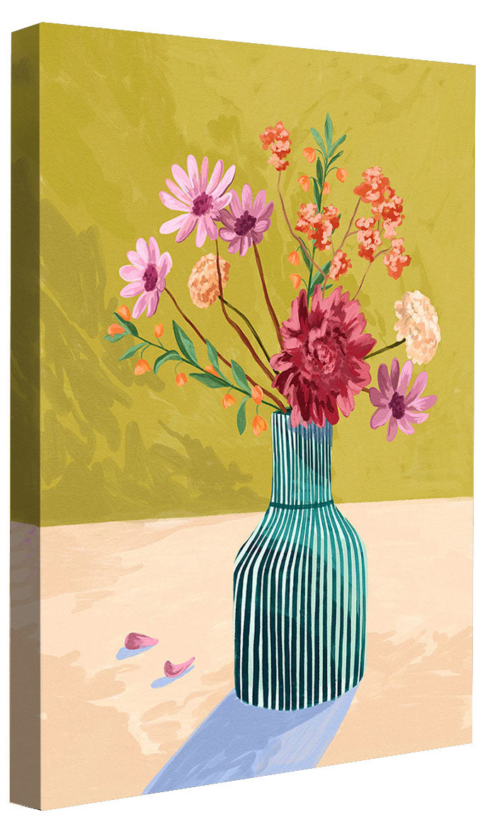 Goed Blauw - Flowers in Vase Green