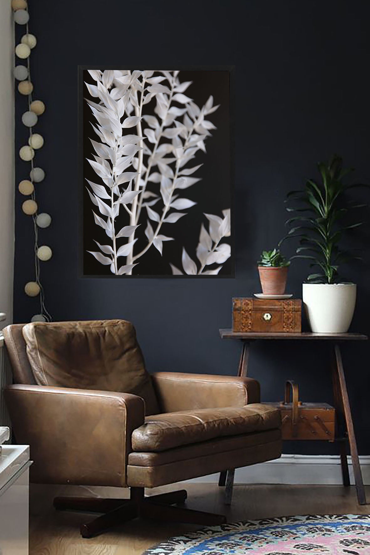 Studio Nahili -  Minimal Black and White Branch