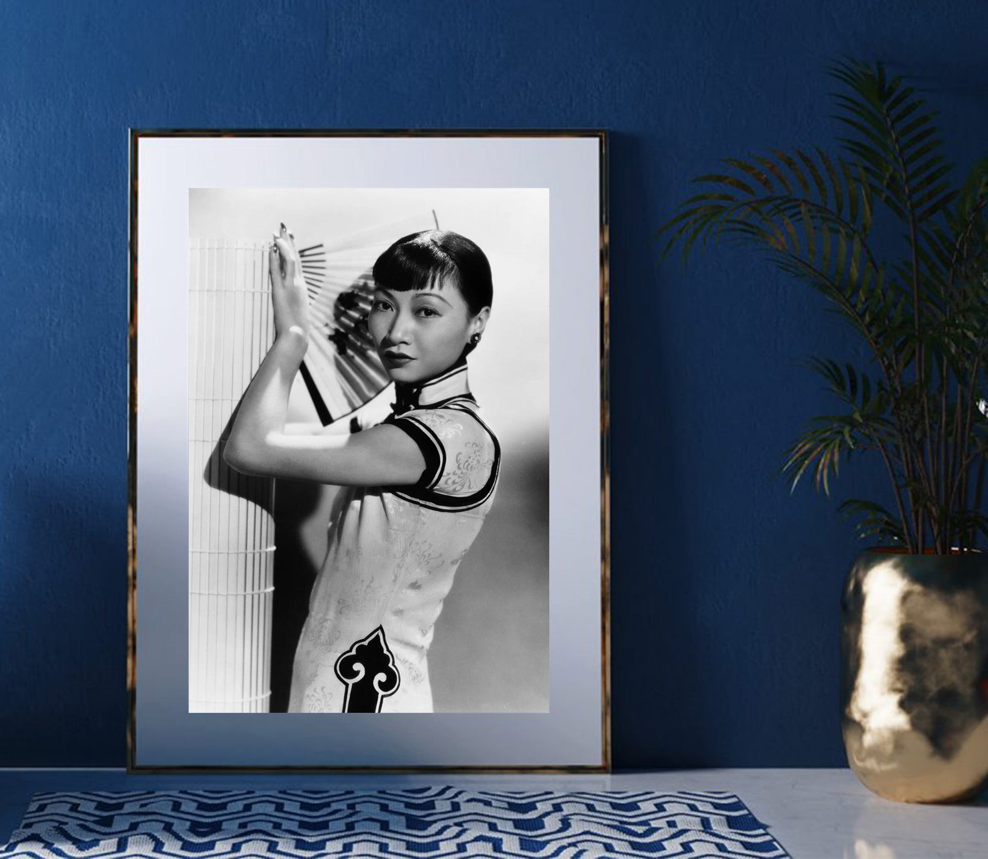 Anna May Wong-bw-portrait, print-BLUE SHAKER
