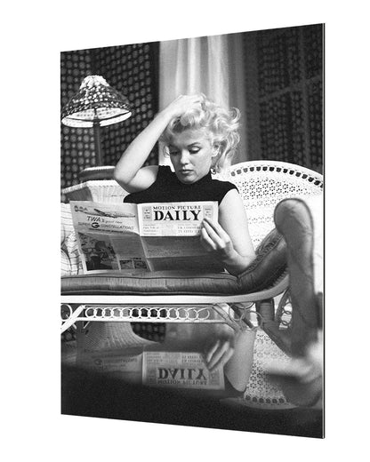 Marilyn Monroe – Daily Newspaper-bw-portrait, print-Alu Dibond 3mm-40 x 60 cm-BLUE SHAKER