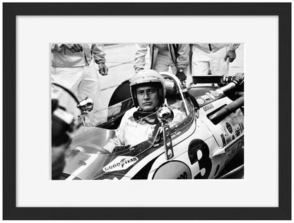 Paul Newman - Racer-bw-portrait, print-Framed Print-30 x 40 cm-BLUE SHAKER
