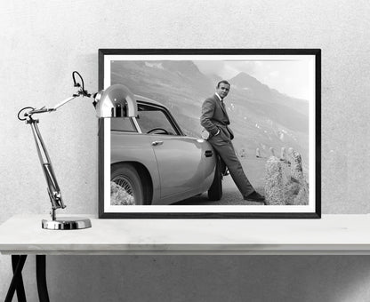 Sean Connery - Aston Martin-bw-portrait, print-BLUE SHAKER