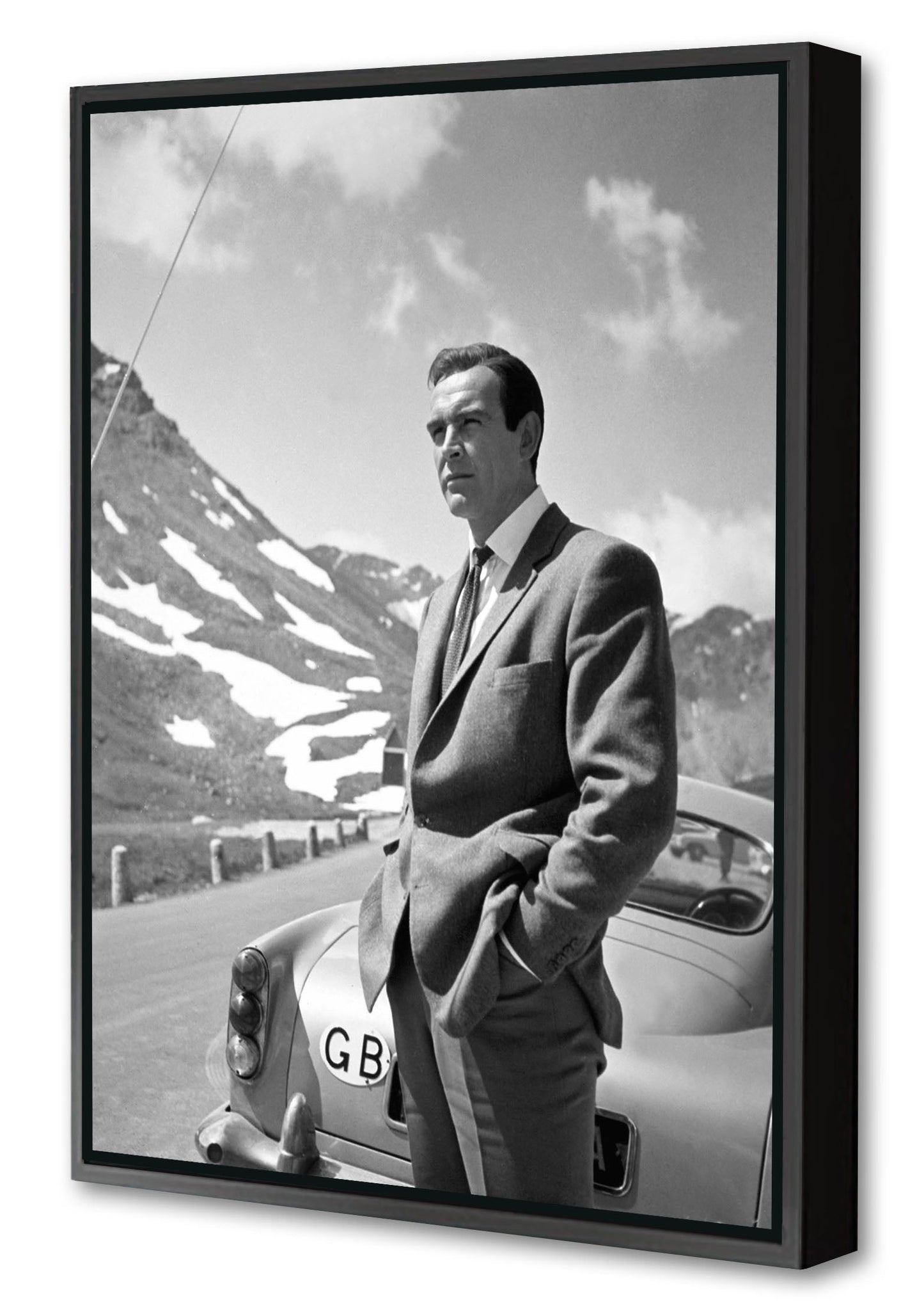 Sean Connery – Goldfinger Montains-bw-portrait, print-Canvas Print with Box Frame-40 x 60 cm-BLUE SHAKER